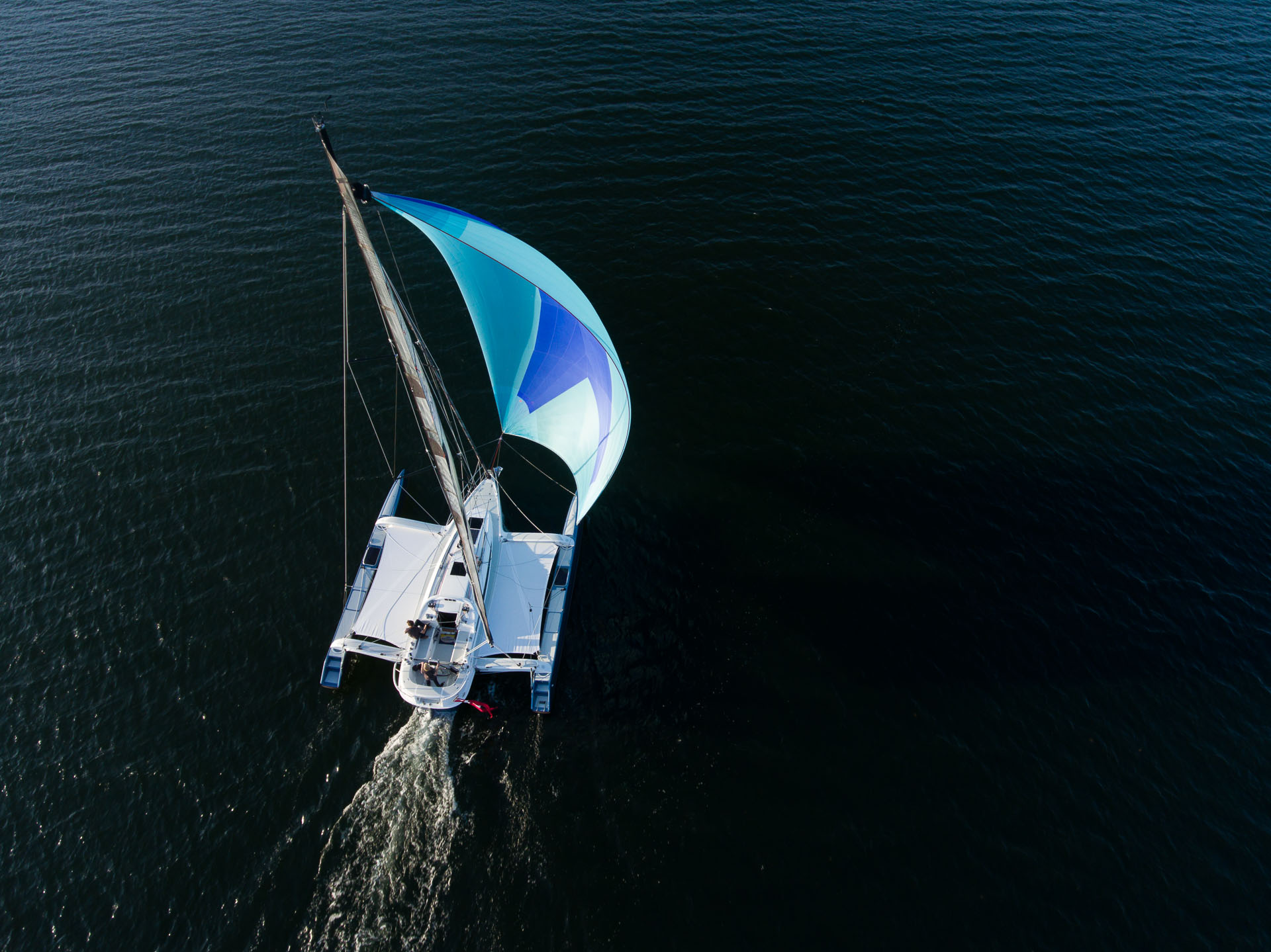 EASY SAILING OFF SHORE​