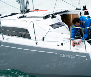 Spacious exterior with double steering wheel