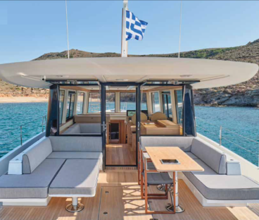 SAILING PEACEFUL HOME