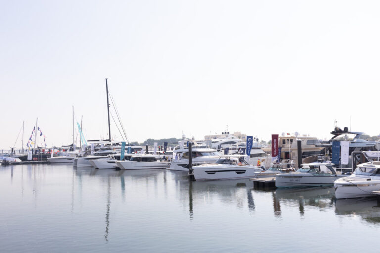 Book your tickets for the Abu Dhabi 2025 Boat Show!!
