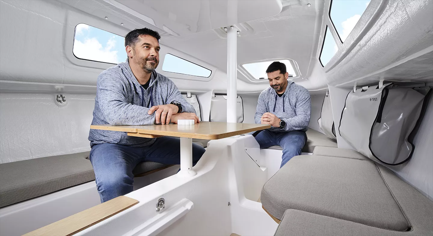 A Modern and Smart performant boat